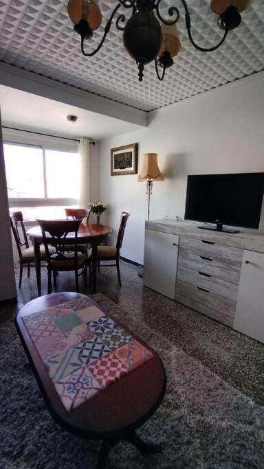 Charming Three Bedroom Apartment In Alcoi Eksteriør bilde